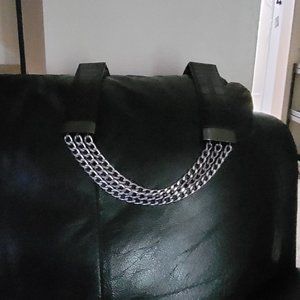 Wrap Around Belt with 3 Chains Snaps in Back